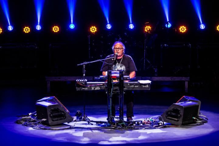 Guilherme Arantes celebra 50 anos de carreira em Rio Preto